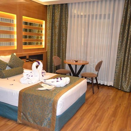 Gumus Palace Suites Isztambul Kültér fotó